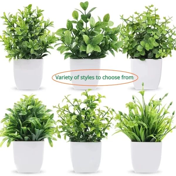 Potted Artificial Green Plant for Indoor/Outdoor